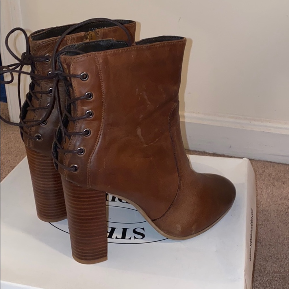 Steve Madden brown boots - Picture 5 of 6